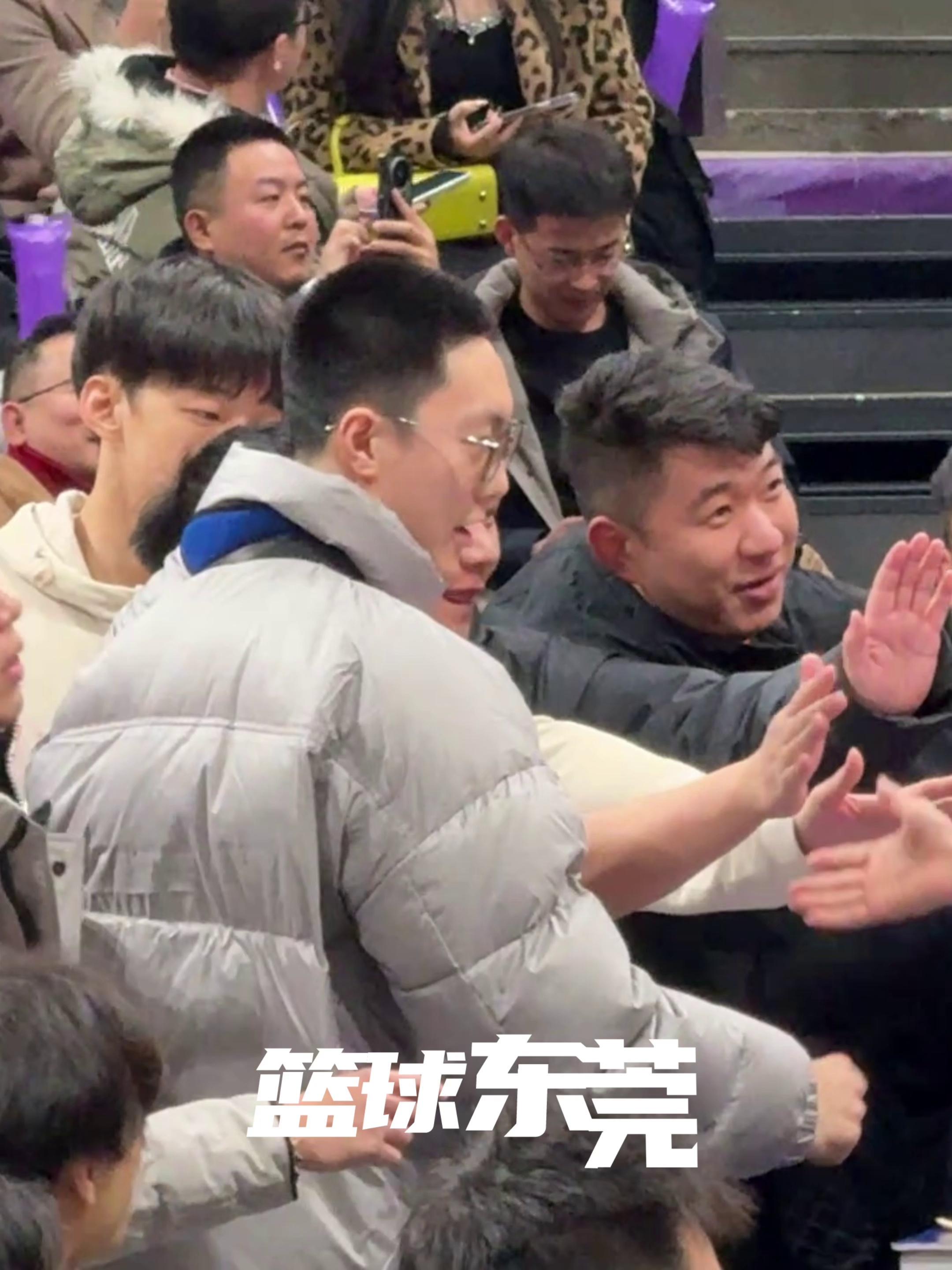2025世俱杯赛制-包含广东宏远实现临时胜利，持续领跑赛场的词条